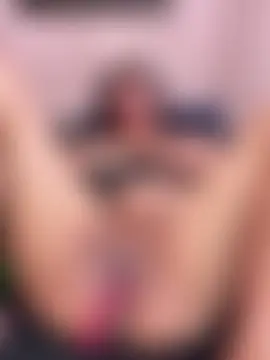 Suyin_squirt22's Webcam Show