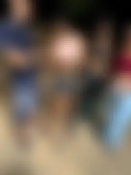 royalgirls_x's Live Sex Cam Show