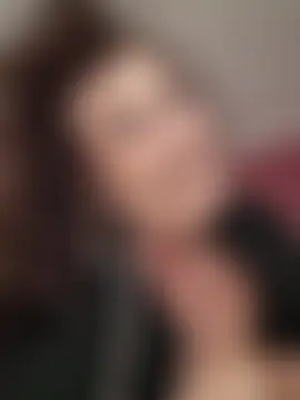 GypsyEsmeralda's Live Sex Cam Show