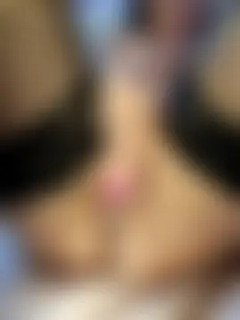 latuabirba's Live Sex Cam Show