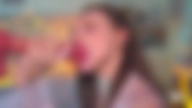 Bllowjoyy's Live Sex Cam Show