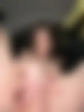 MilaBee's Webcam Show