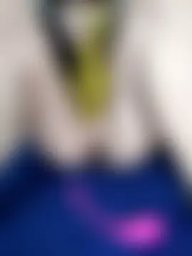 Sofia-squirt01's Webcam Show