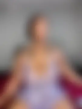 LoveBustyX's Webcam Show