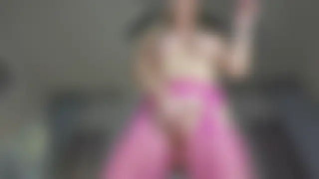 Taylorlove303's Webcam Show