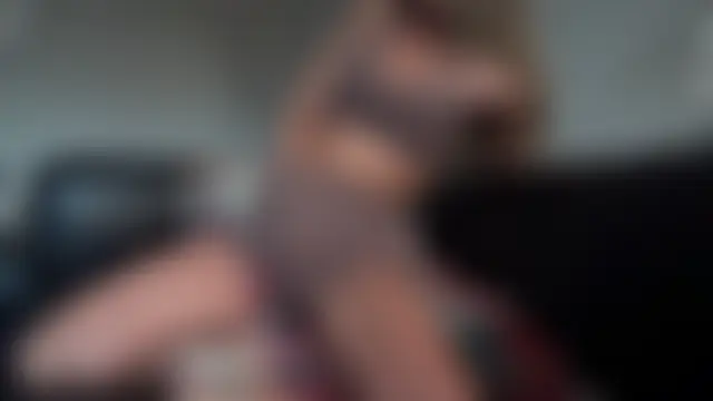 MrsCharlottFox's Live Sex Cam Show