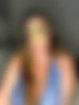 largeboobies30's Live Sex Cam Show