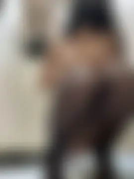 xiao-Lin's Live Sex Cam Show