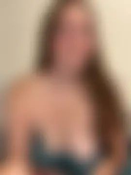 PussiesnCream_'s Live XXX Chat