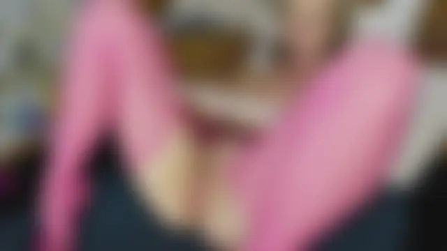 Taylorlove303's Webcam Show