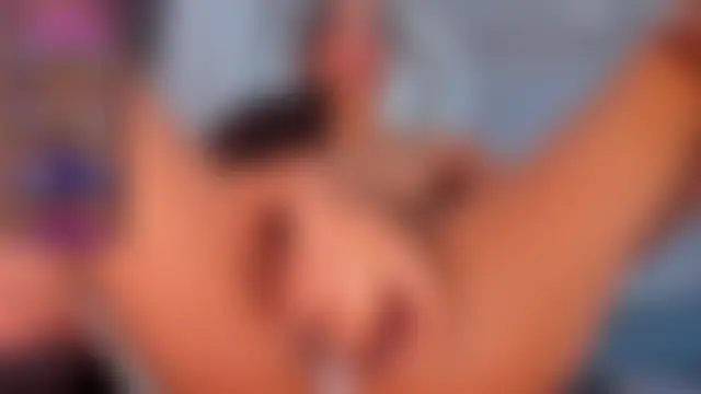 MystiqueTs' Webcam Show