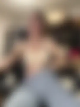 didihairypussy's Webcam Show