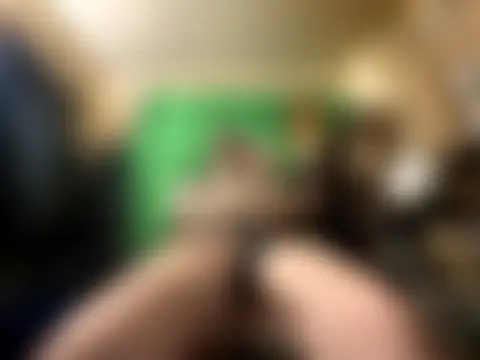 Snowbunnycake_131's Webcam Show