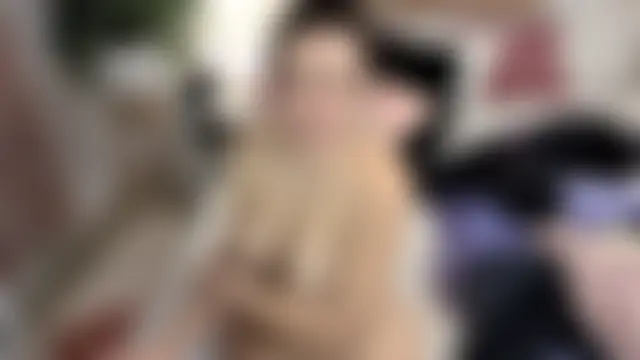 Ellie-Elizabeth's Webcam Show