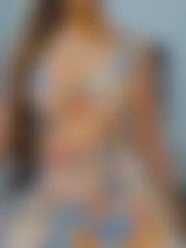 Awesomelusty's Live Sex Cam Show