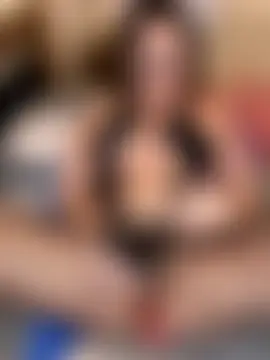 Sophia-Squirts-UK's Live Sex Cam Show