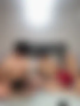 valentinoblush's Webcam Show