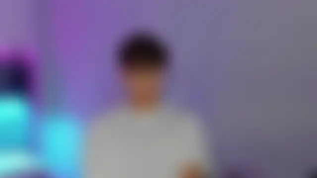 NicolasFerrer18's Webcam Show