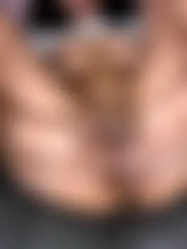 Kiki_hammyy's Live Sex Cam Show