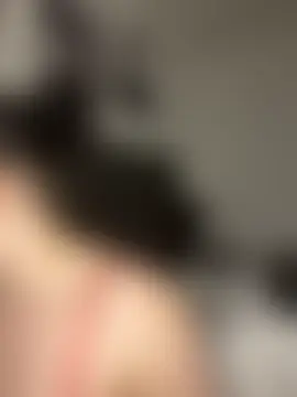 riri_bstvx's Live Sex Cam Show