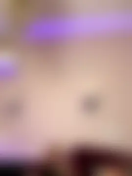 kellyvenous' Live Sex Cam Show