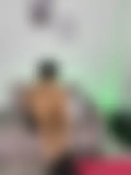 the_crazysex's Webcam Show