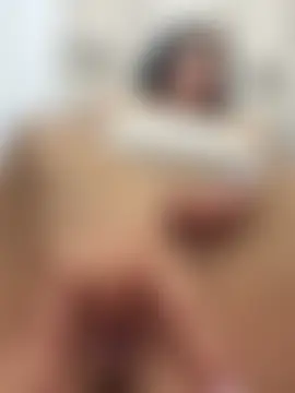 xoxo_sol's Webcam Show