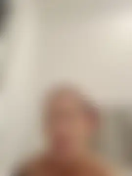 poleslut69's Webcam Show