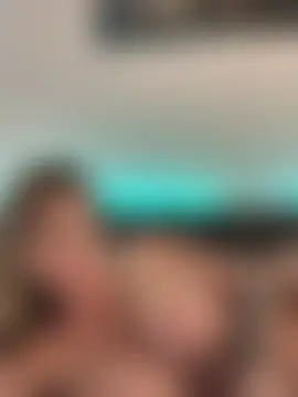 IsabellaEtthan's Live Sex Cam Show