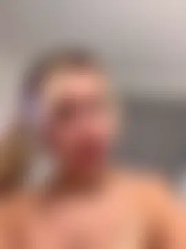 SexySaraxxoo's Live Sex Cam Show