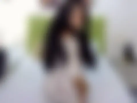 charlotte1_sweet's Webcam Show