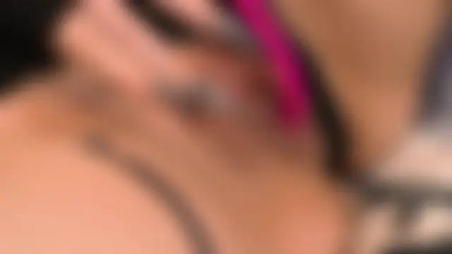 Paige_Turner's Live Sex Cam Show