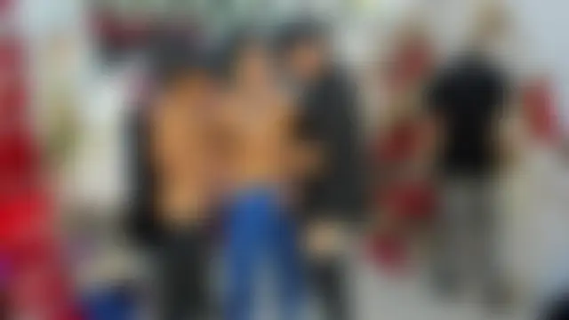 Voyeurism_guyss' Webcam Show