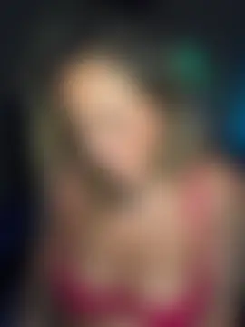 bossyroxy84's Webcam Show