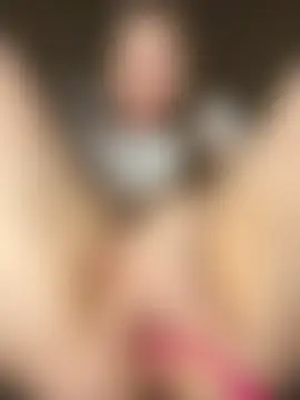 HornyGirlH's Webcam Show