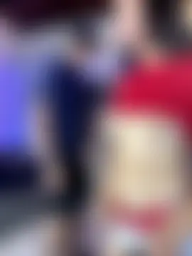 royalgirls_x's Webcam Show