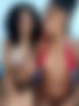 CurlyBitch's Webcam Show