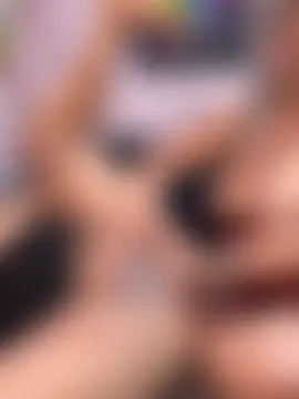 Suyin_squirt22's Webcam Show