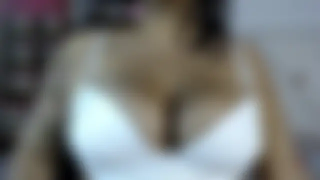 _madisonfoxxx2's Webcam Show