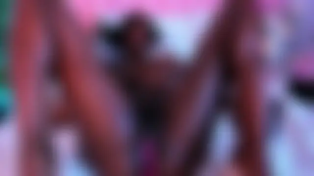 Zafira_queen's Webcam Show