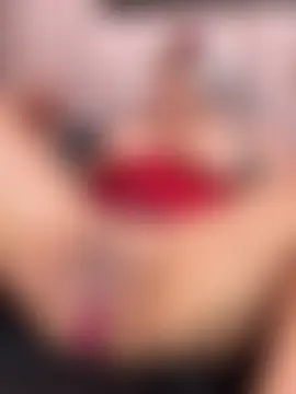 Suyin_squirt22's Webcam Show