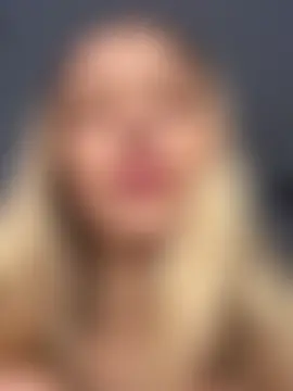 Adelina0001's Live Sex Cam Show