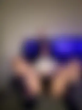 ladylavish's Live Sex Cam Show