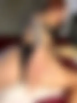 MonicaNotLewinsky's Live Sex Cam Show