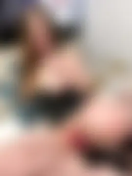 elliepixie's Live Sex Cam Show