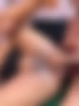 Suyin_squirt22's Webcam Show