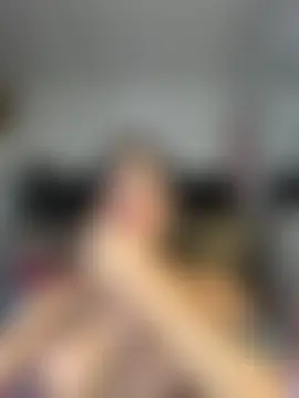 saragill323's Webcam Show