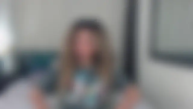 RobynKnight's Live Sex Cam Show