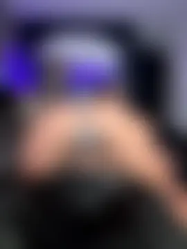 myc_hot's Webcam Show