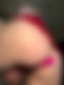 HugeBoobsAlice's Webcam Show